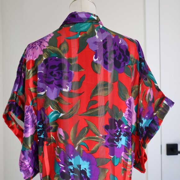 Vintage Lucie Ann II Satin Red Floral Robe - Picture 5 of 6